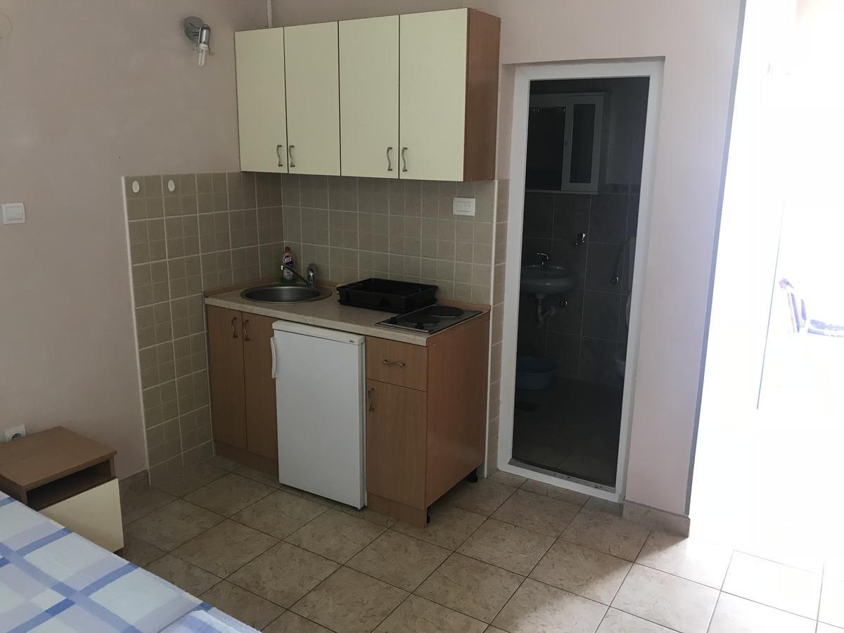 Apartmani Tomovic Сутоморе Экстерьер фото